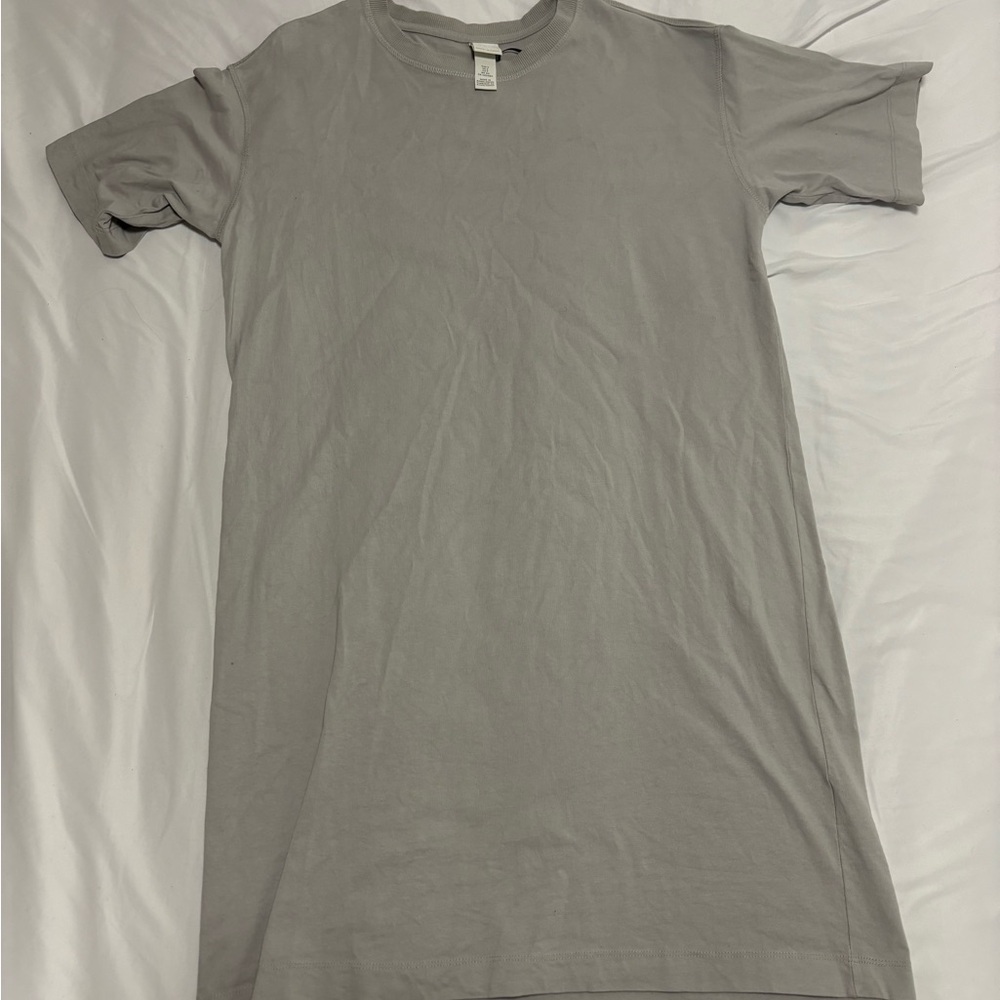 H&M Gray T-Shirt